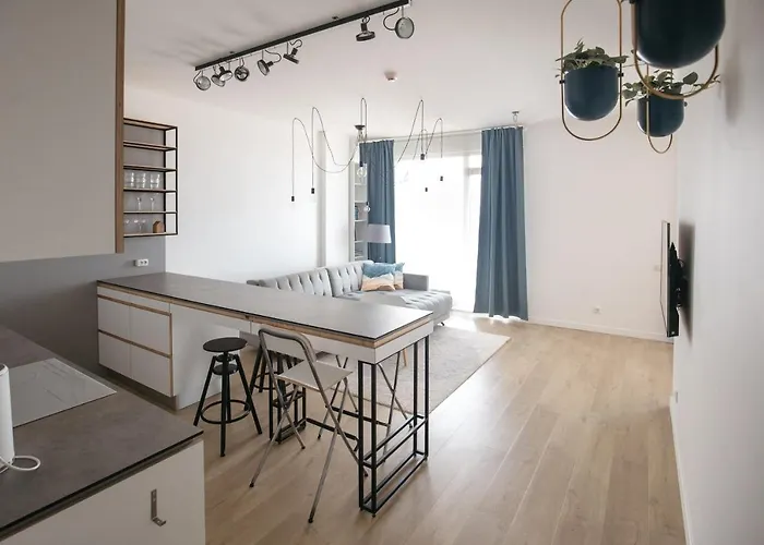 Sea View On 24th Floor! *